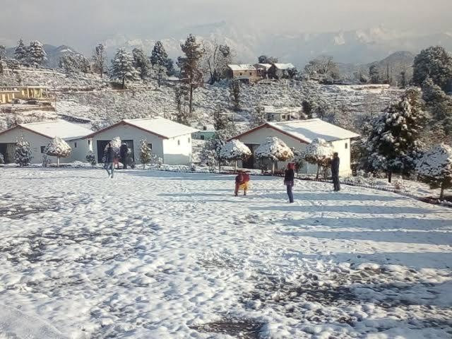 Shanti Home Stay Chaukori Экстерьер фото